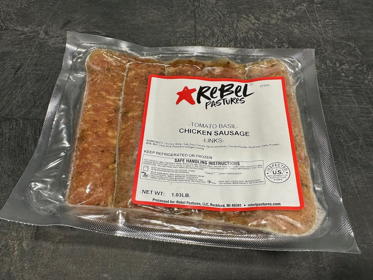 Chicken - Pastured Chicken Tomato Basil Sausage (1lb Non-GMO Links) - Rebel Pastures